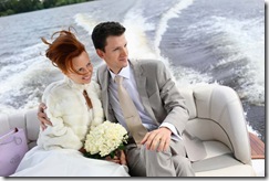 Фото свадьбы на катере ветер